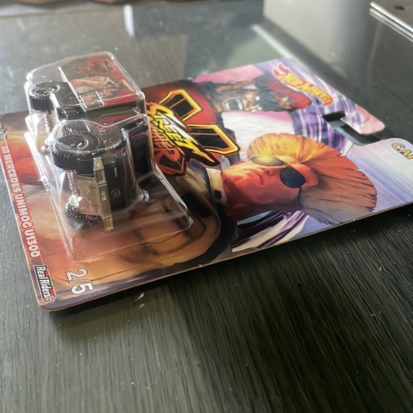 Hotwheels Capcom StreetFighter V Real Riders 2/5 - Picture 4 of 12